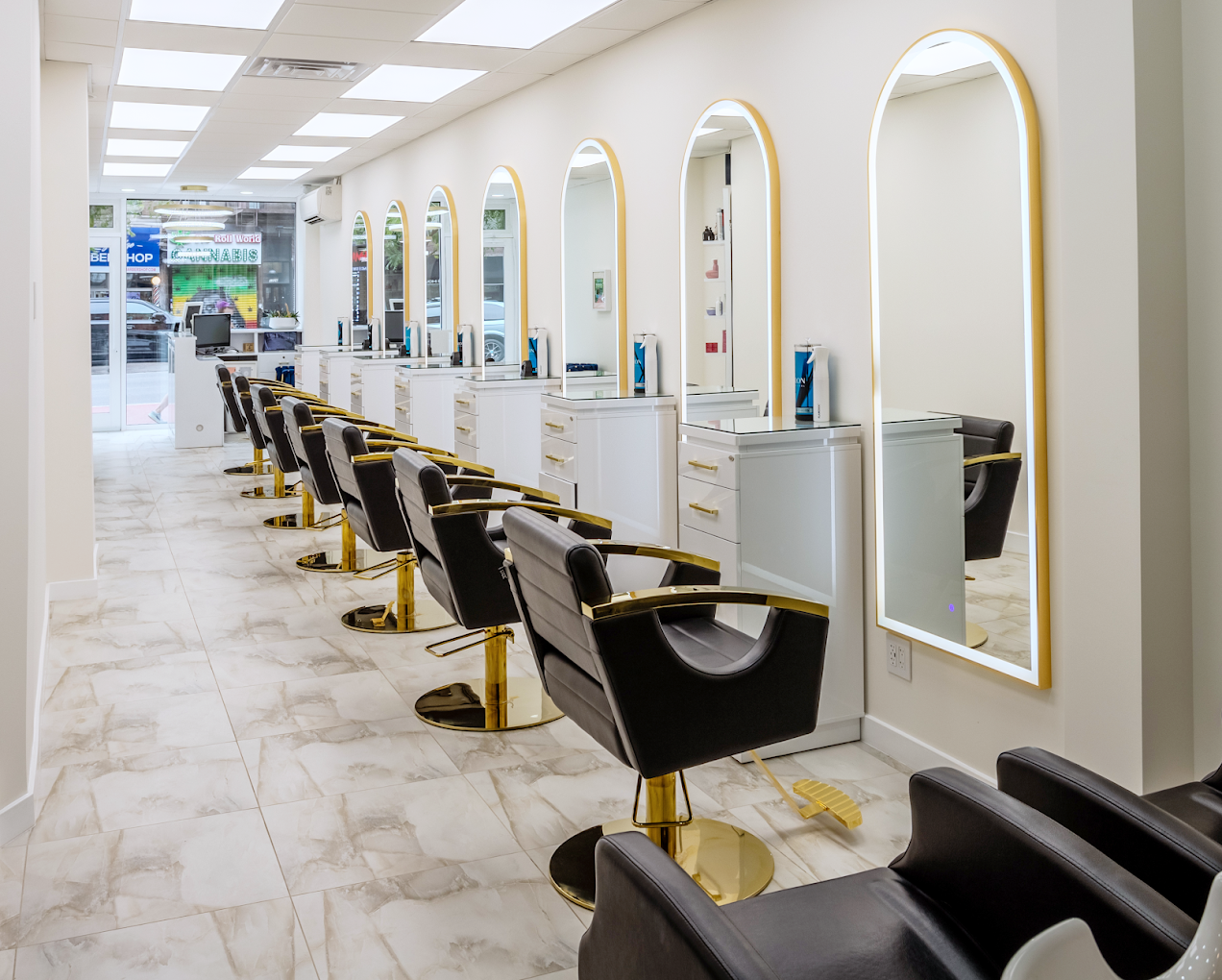 Luxury interior of Fabio's sister salon in Upper East Side